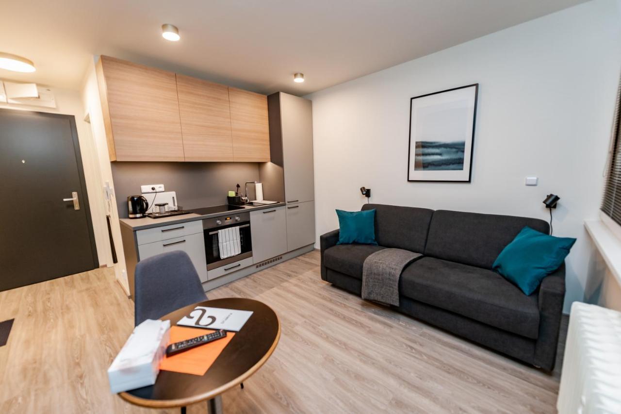 Apartments 4u: KAMPUS Upstairs Hradec Králové Hradec Kralove Exterior foto