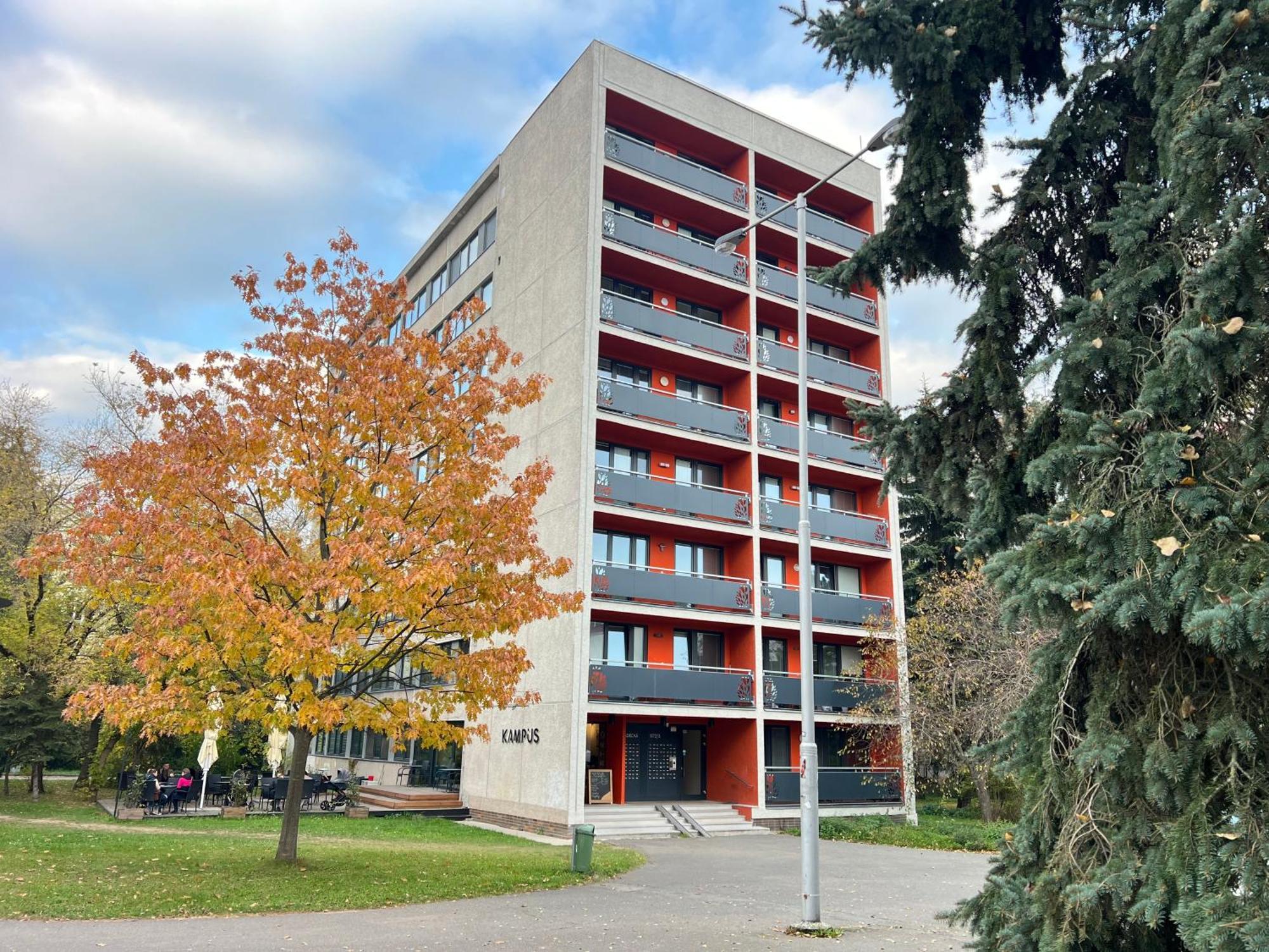 Apartments 4u: KAMPUS Upstairs Hradec Králové Hradec Kralove Exterior foto